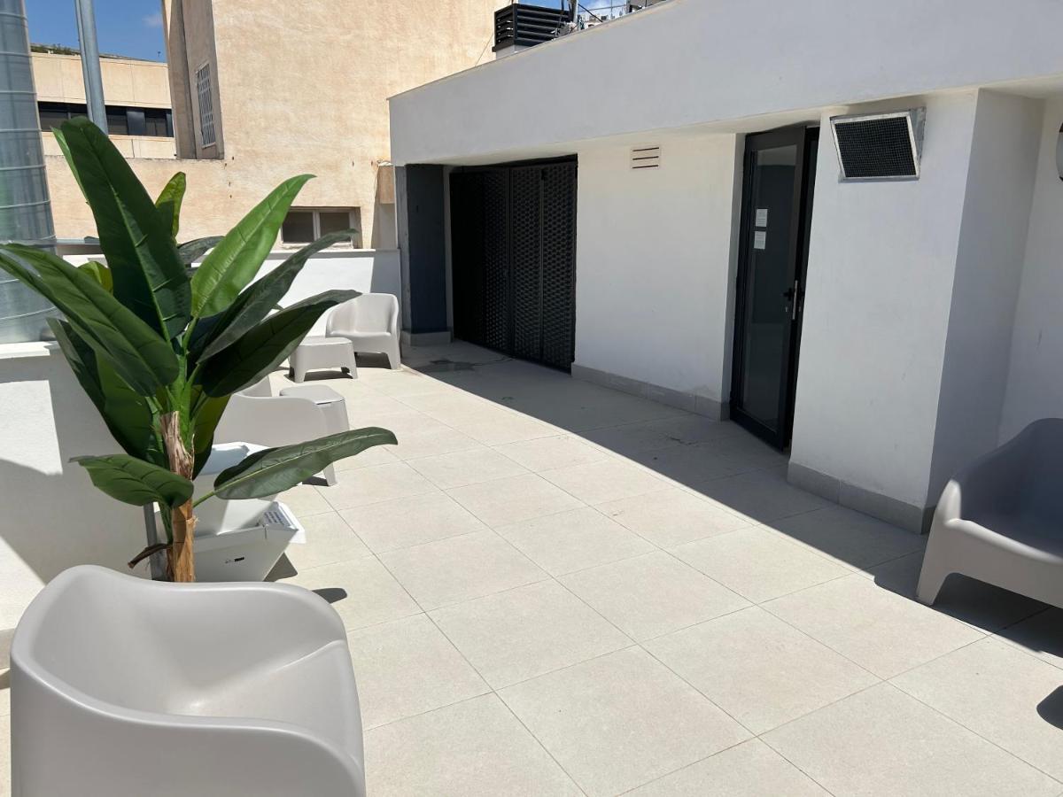 Apartamentos Breton 17 Suite Con Terraza アリカンテ エクステリア 写真