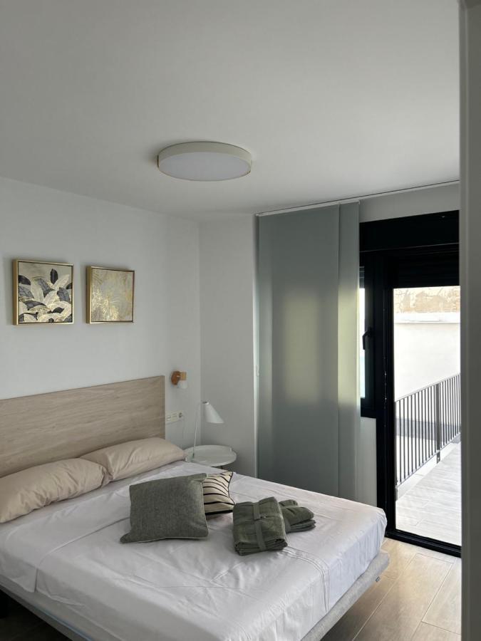 Apartamentos Breton 17 Suite Con Terraza アリカンテ エクステリア 写真