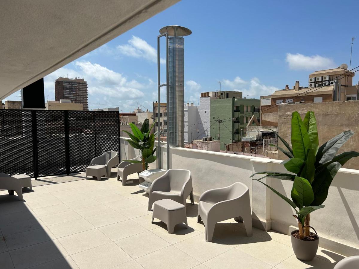 Apartamentos Breton 17 Suite Con Terraza アリカンテ エクステリア 写真